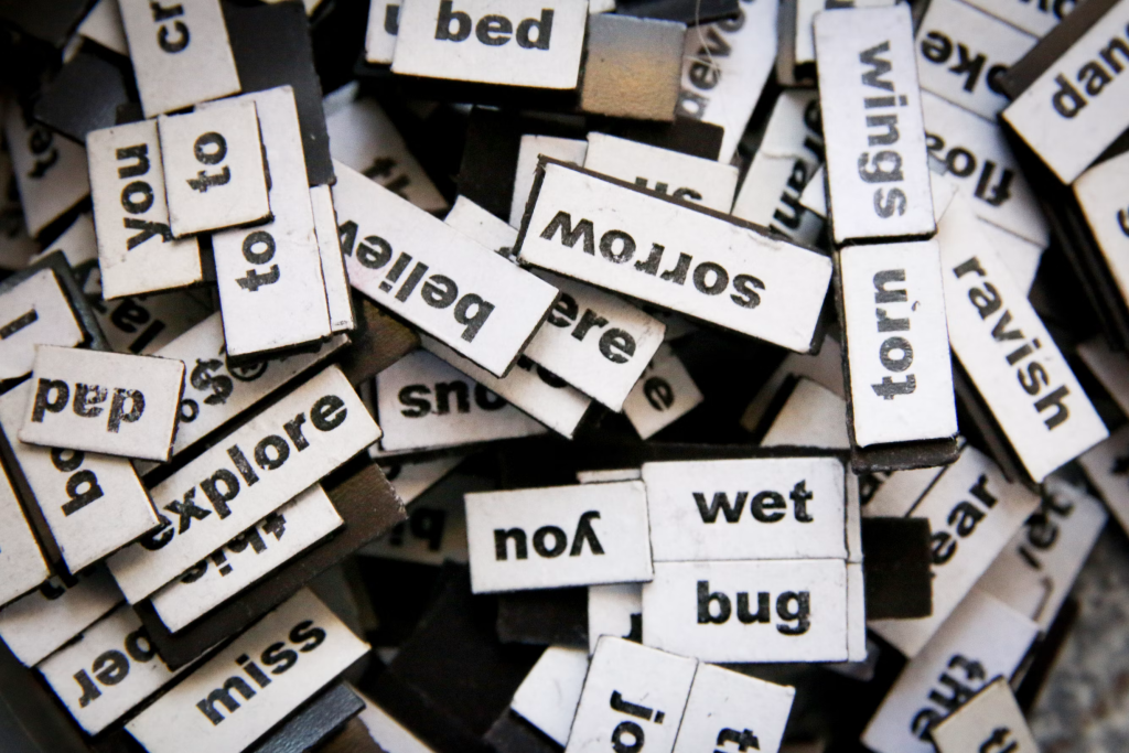 The Art of Using English Idioms in Conversation